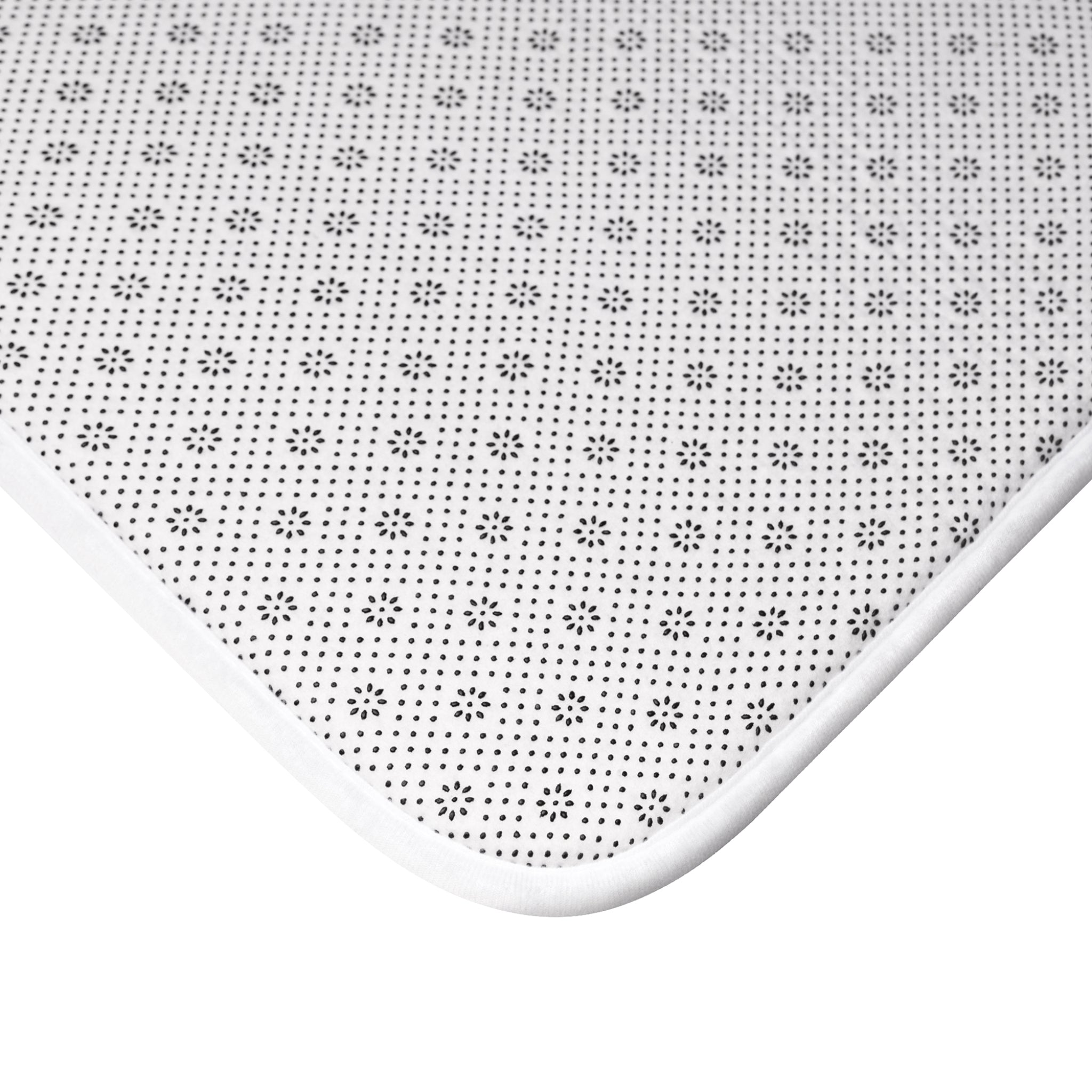 White Rose Bath Mat — Elegant Floral Bathroom Rug with Heart-Shaped Bloom Design